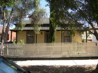 Spacious 3 Bedroom Home! Picture