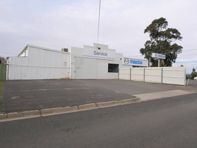 HIGHWAY EXPOSURE - FOR SALE OR LEASE Picture 3