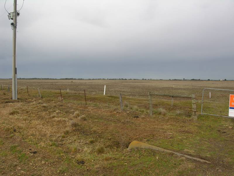 24.28HA ( 60 Acres ) PADDOCK AT CLYDEBANK Picture 2