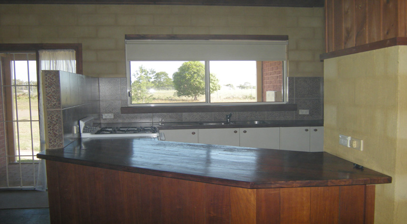 FIRST HOME BUYERS AND INVESTORS MUST INSPECT Picture 3