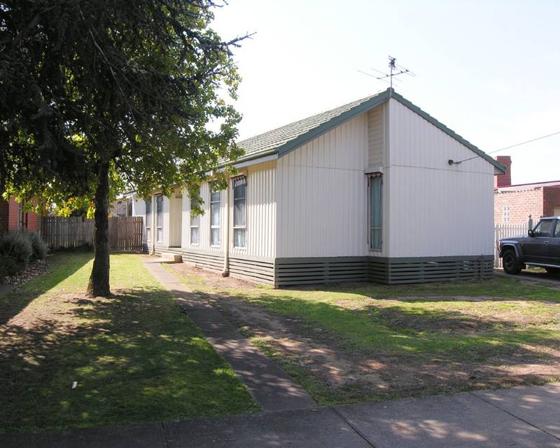 FOUR BEDROOMS & UNDER $200,000 Picture 1