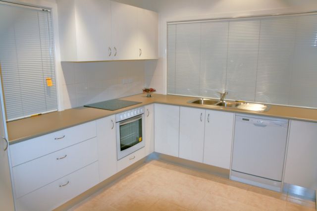 Brandnew 3 bedroom House in Fantastic Location! Picture 3