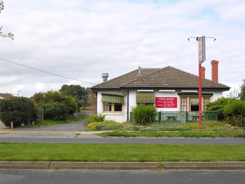 PRIME COMMERCIAL SITE Picture 1