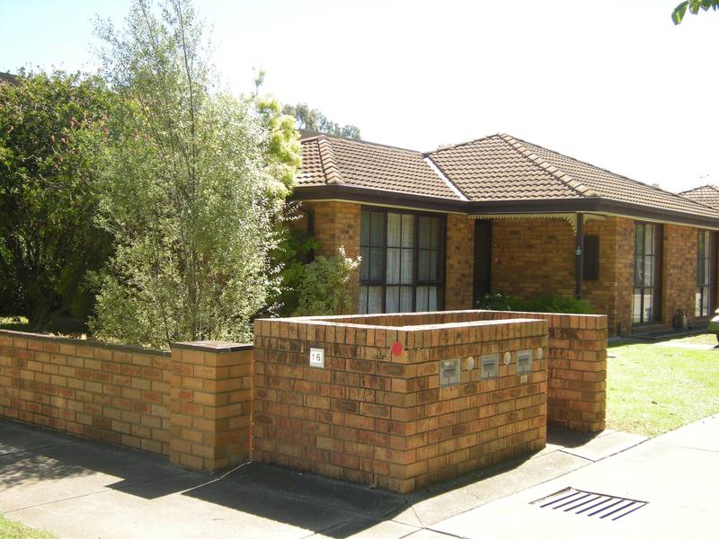 Fantastic Location! Picture 1