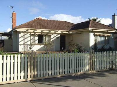 INVESTMENT OPPORTUNITY IN CENTRAL SALE Picture