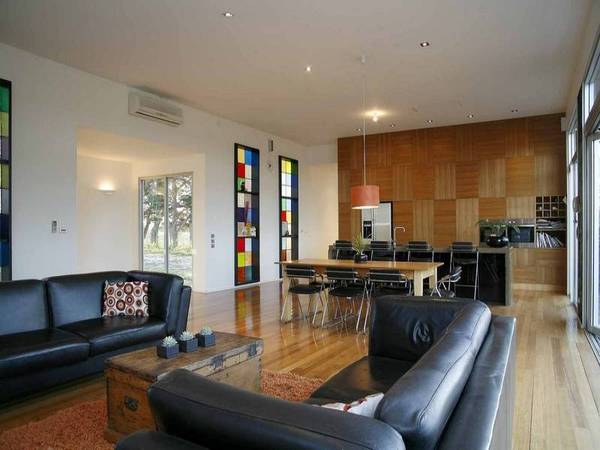 ITS LIKE NOTHING YOU HAVE EVER SEEN Picture 2