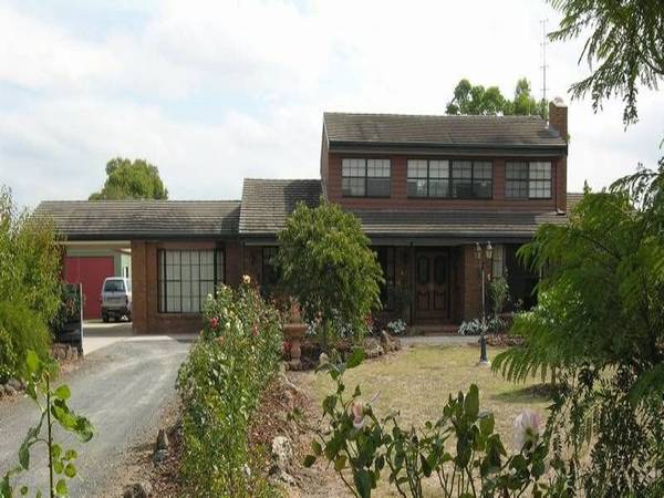 THE ULTIMATE LIFESTYLE PROPERTY Picture 1