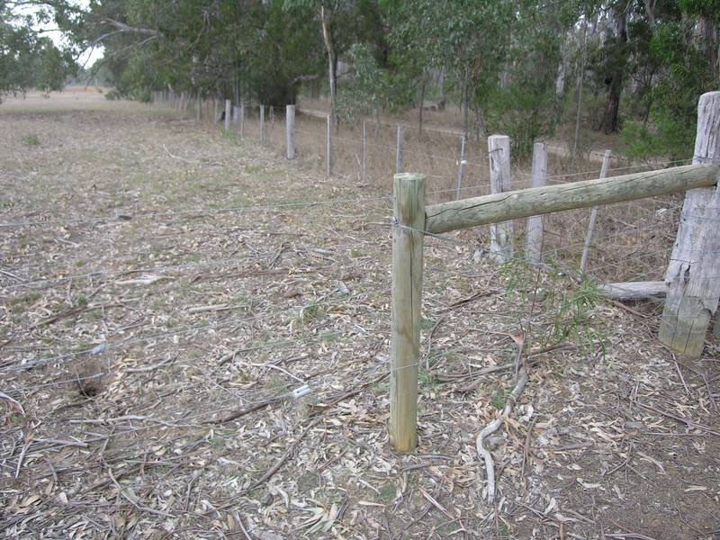 THIS BEAUTIFUL 10.11HA ( 25 ACRES ) HOMESITE Picture 3