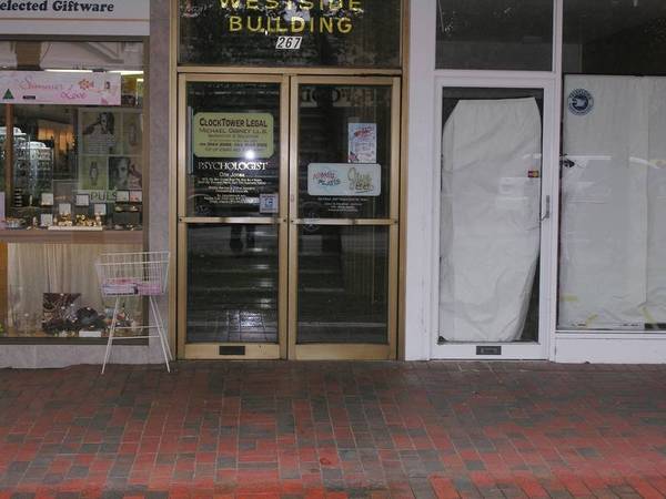 CENTRAL OFFICE SPACE Picture CENTRAL OFFICE SPACE Picture