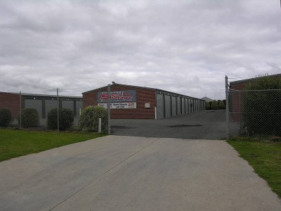 GIPPSLAND SELF STORAGE Picture