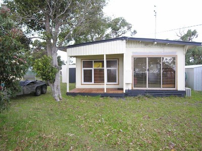 HOLIDAY HOME OR SUPERB INVESTMENT OPPORTUNITY Picture