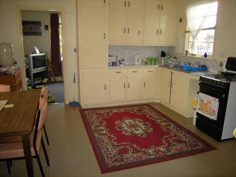 Cheapest House for Rent! Picture 2