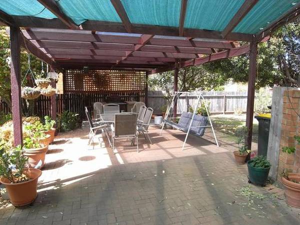 NOTHING TO DO HERE BUT RELAX!! Picture 2