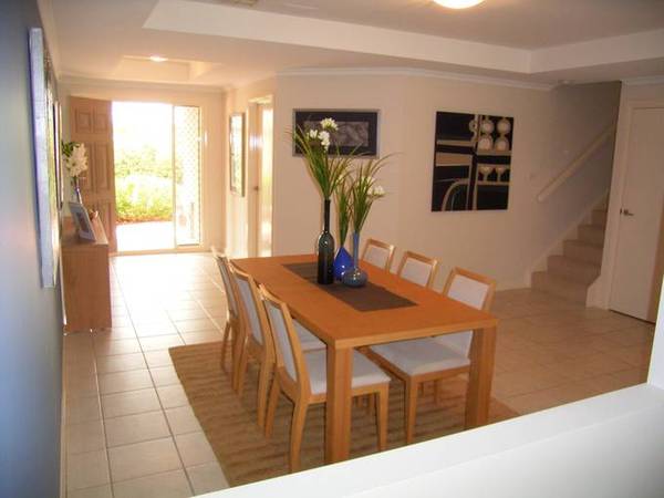 EXECUTIVE STYLE Picture EXECUTIVE STYLE Picture