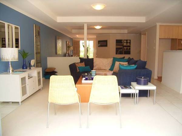 EXECUTIVE STYLE Picture EXECUTIVE STYLE Picture