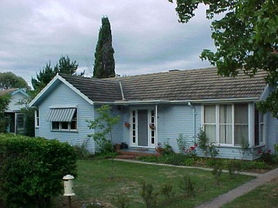 CHARMING COTTAGE Picture