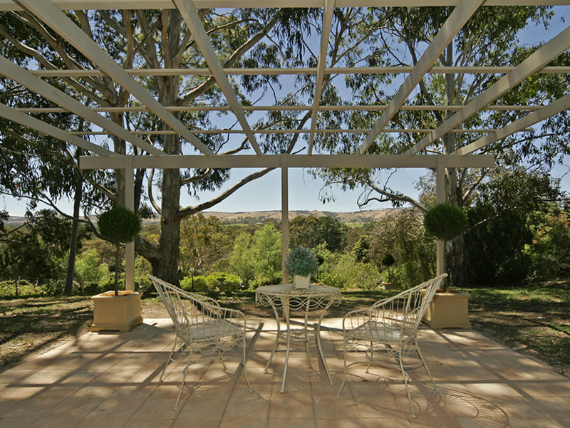 NOW REDUCED 'ROSE HILL' Picture 1