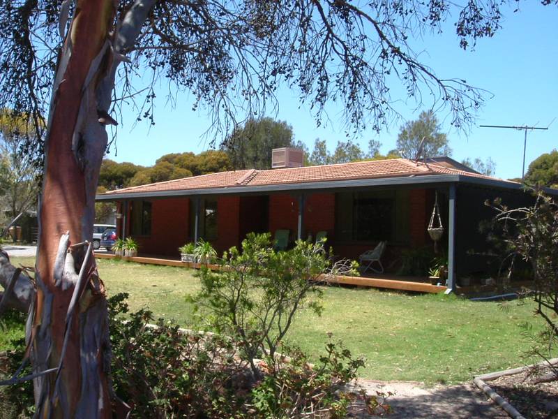 Willaroo 'Fauna Sanctuary' Picture 1