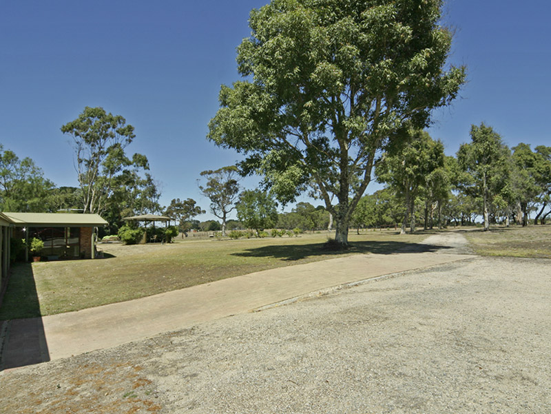 Holdfast Farm Picture 2