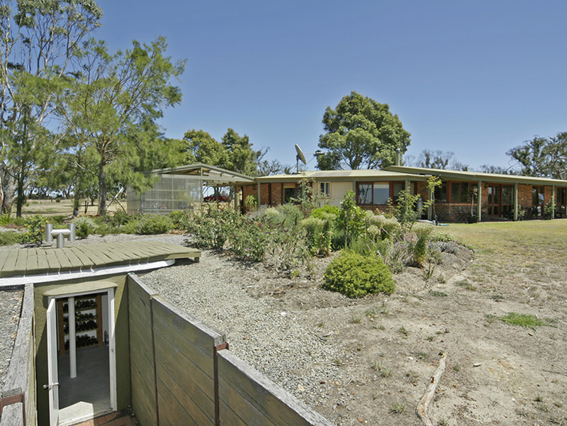 Holdfast Farm Picture 3