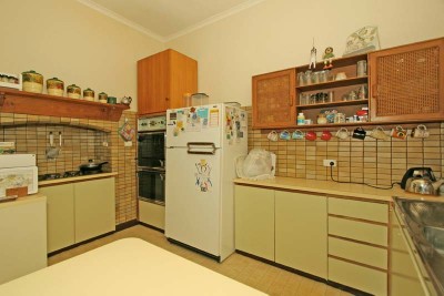 RURAL LIVING Picture