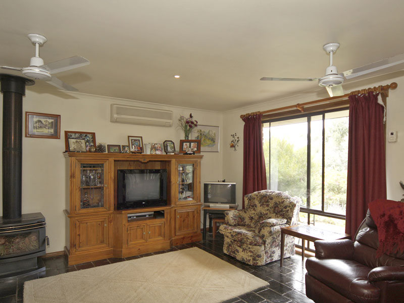 Compass Views Picture 3