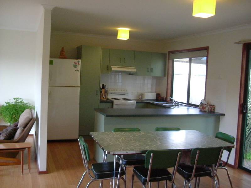 Bush Lovers Paradise Picture 2