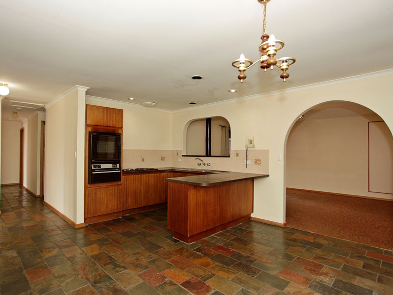 RE-RELEASED DUE TO FAILED CONTRACT Picture 2