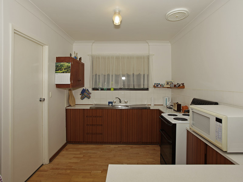 The Perfect Location Picture 2