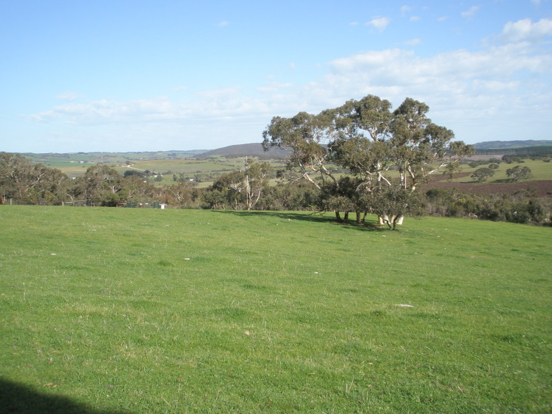 Small Acreage - Picturesque Views Picture 1