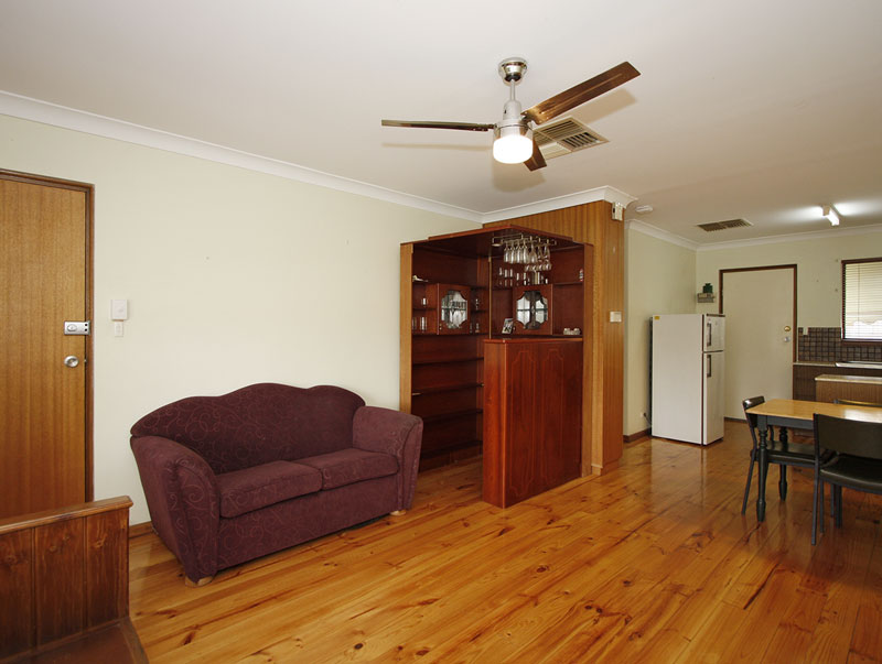 GREAT LOCATION Picture 3