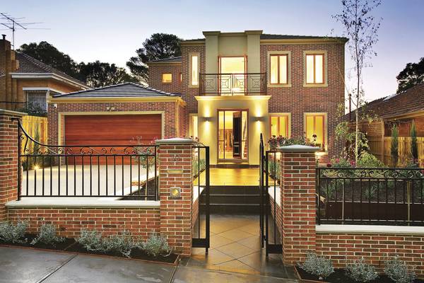 Macedon Manor! Picture 3