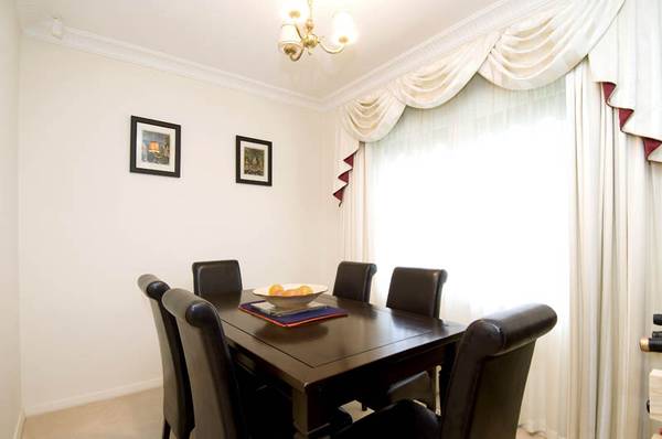 RENOVATED - SPOIL YOURSELF Picture 3