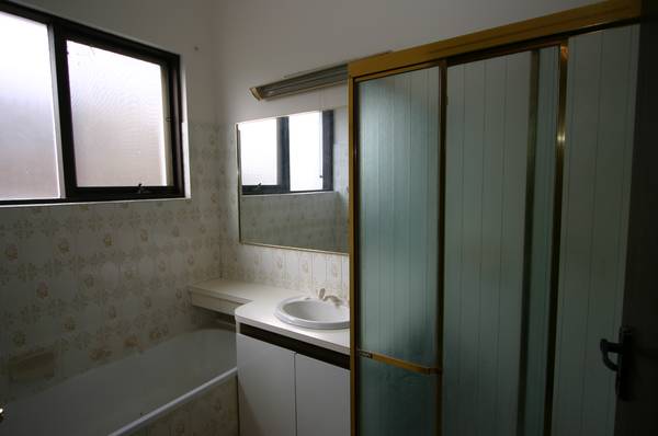 PHOTO ID REQUIRED FOR ALL INSPECTIONS-Three Bedroom Home In Camberwell Picture PHOTO ID REQUIRED FOR ALL INSPECTIONS-Three Bedroom Home In Camberwell Picture