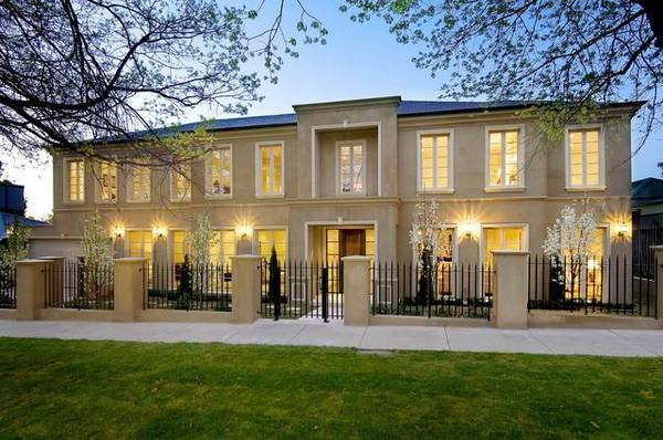 HIGH SOCIETY Picture 1