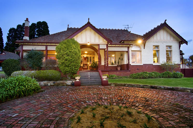 CORNER LOCATION - Approx. 3061m2
GRACE,SPACE & HISTORY Picture 2