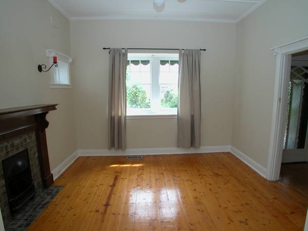 PHOTO ID REQUIRED FOR ALL INSPECTIONS - COMPLETELY RENOVATED FAMILY HOME Picture PHOTO ID REQUIRED FOR ALL INSPECTIONS - COMPLETELY RENOVATED FAMILY HOME Picture