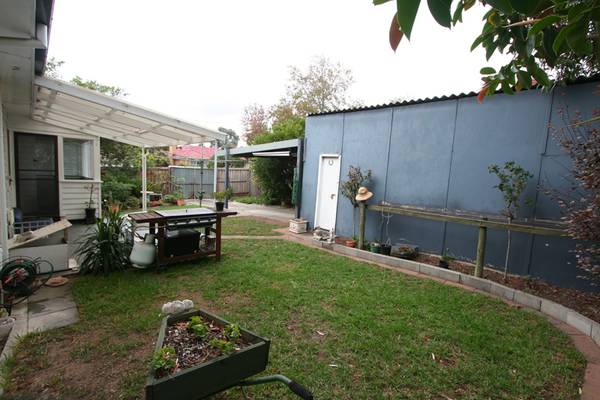 PHOTO ID REQUIRED FOR ALL INSPECTIONS - Box Hill North Picture