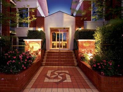 PHOTO ID REQUIRED FOR ALL INSPECTIONS - Close to Box Hill CBD Picture PHOTO ID REQUIRED FOR ALL INSPECTIONS - Close to Box Hill CBD Picture