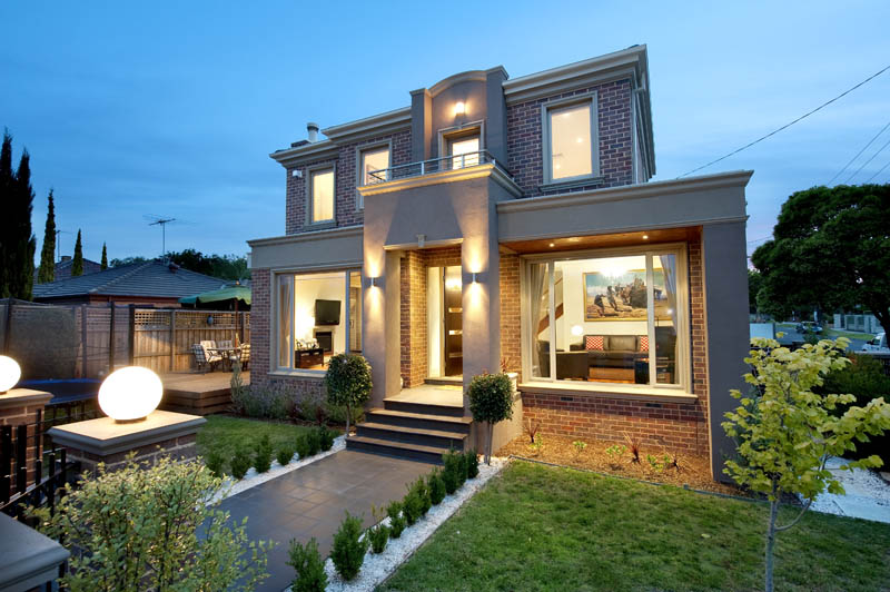 AWARD WINNING STYLE Picture 1