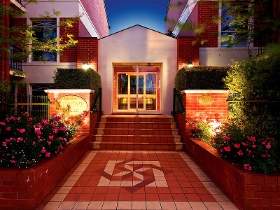 "A STYLISH OPTION" Picture