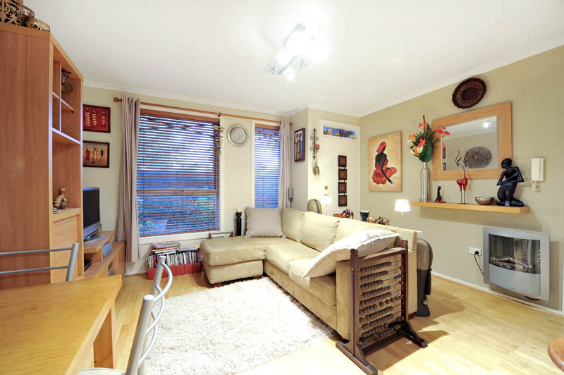 "A STYLISH OPTION" Picture 2