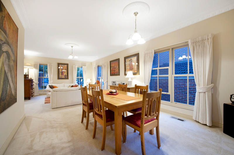 Executive Living Picture 3