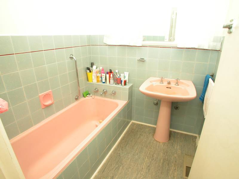 PHOTO ID REQUIRED FOR ALL INSPECTIONS - BALWYN HIGH SCHOOL ZONE Picture