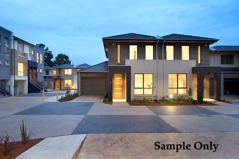 POOL, SAUNA, GYM -
IN A LOCATION SO CONVENIENT Picture