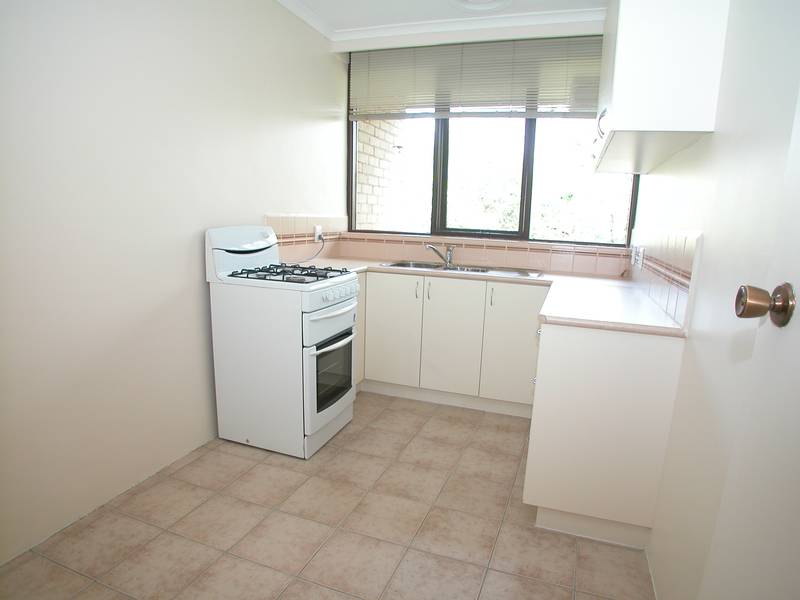 PHOTO ID REQUIRED FOR ALL INSPECTIONS - TWO BEDROOM APARTMENT Picture