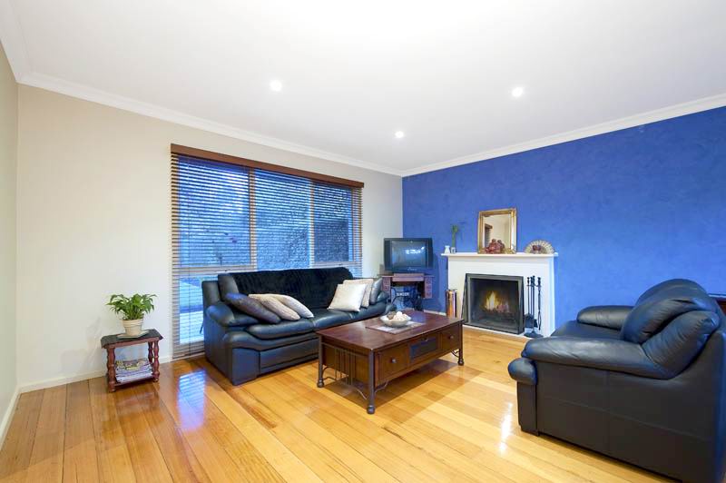 SPOIL YOURSELF Picture 2