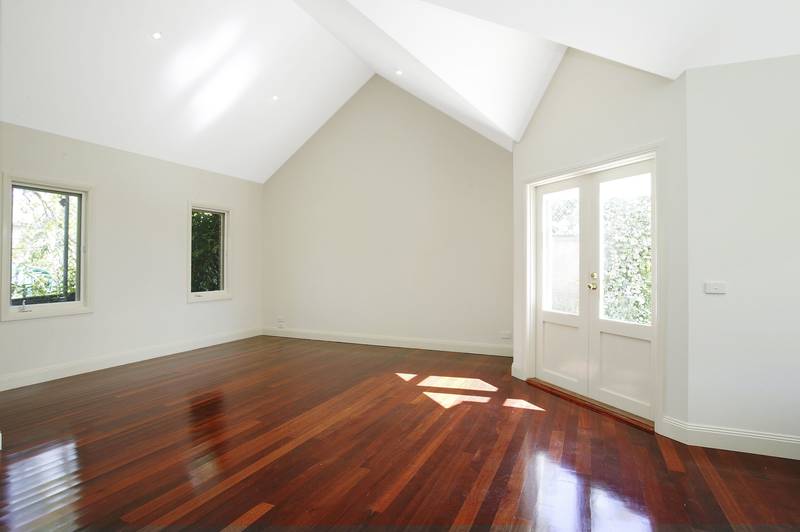 PEACEFUL REAR UNIT IN
LEAFY MONT ALBERT NORTH Picture 2