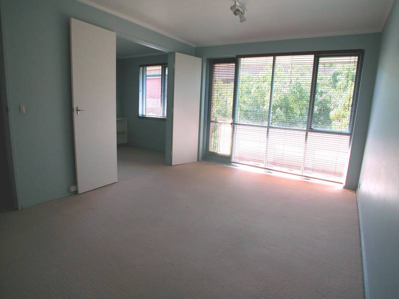 Glenferrie Road, Hawthorn Picture 3