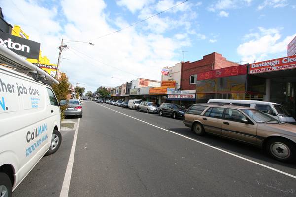 Prime Retail Shop/Office Picture 2